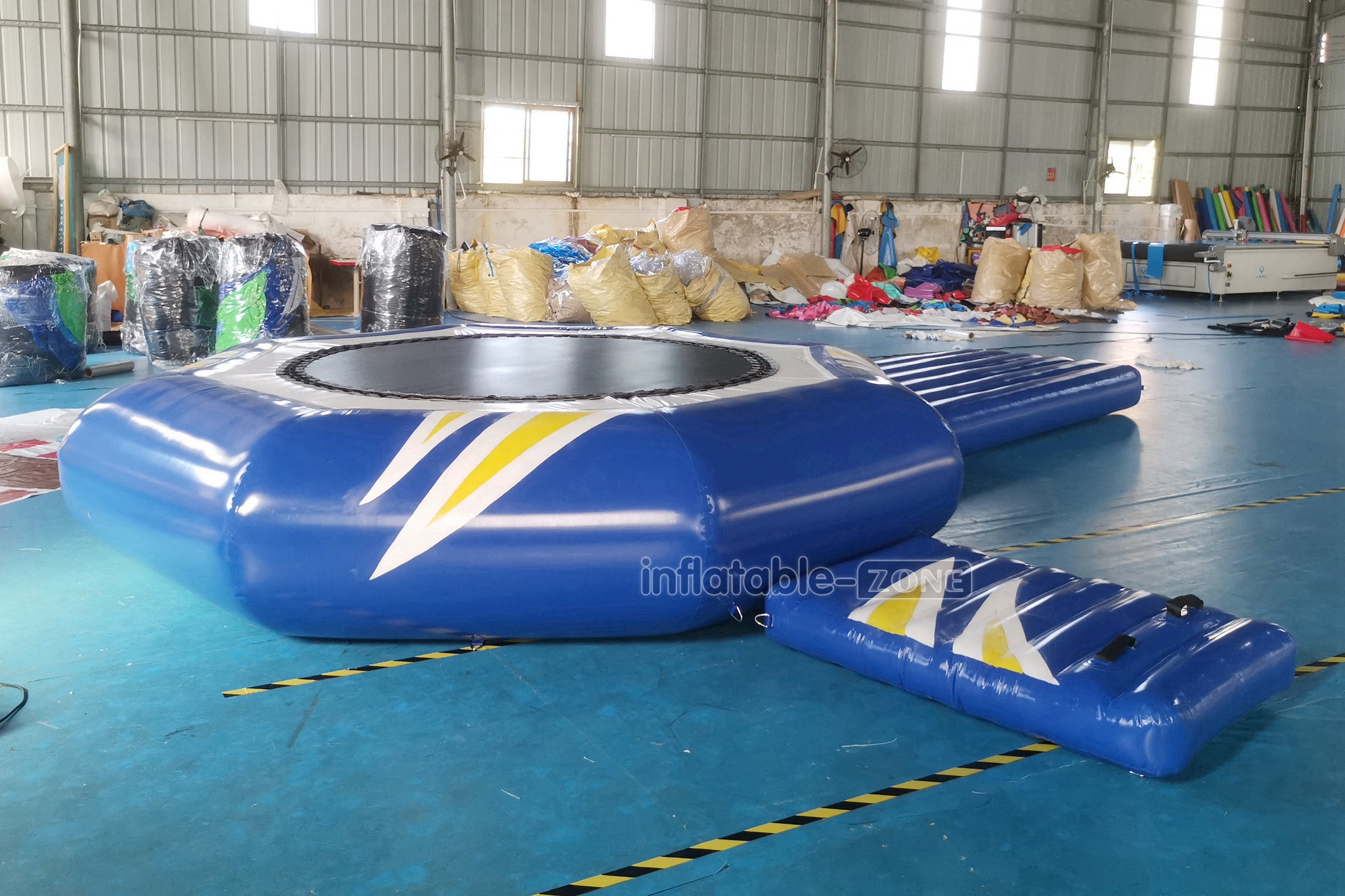 Inflatable Combo Water Toys Water Park Equipment Water Jump Inflatable Fun Kids Inflatable Trampoline