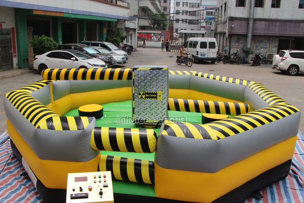 Commercial Inflatable Wipeout Sweeper Interactive Meltdown Machine Inflatable Bouncer Game Wipe Out Challenge