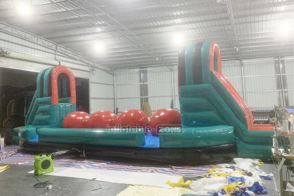 Interactive Wipeout Giant Blow Up Balls Inflatable Obstacle Course Challenge Inflatable Sports Game With Slide