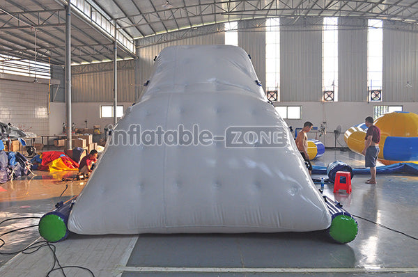 Inflatable water climbing iceberg floating climbing wall