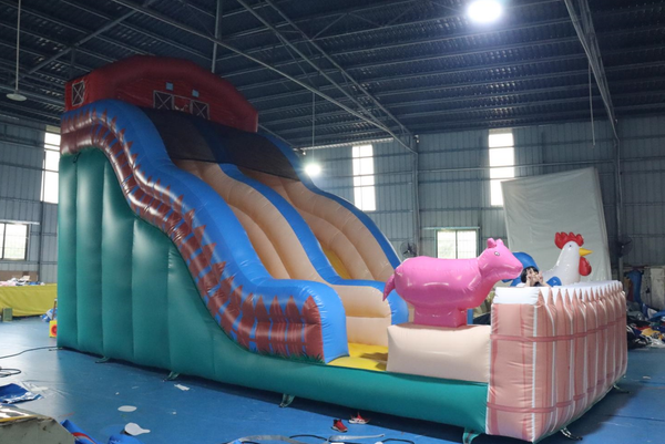 Fun Rooster Colorful Inflatable Slide House Garden Dry Slide Toys