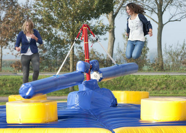 Active Game Inflatable Wipeout Sweeper Game , Inflatable Outdoor Blow Up Toys For Toddlers