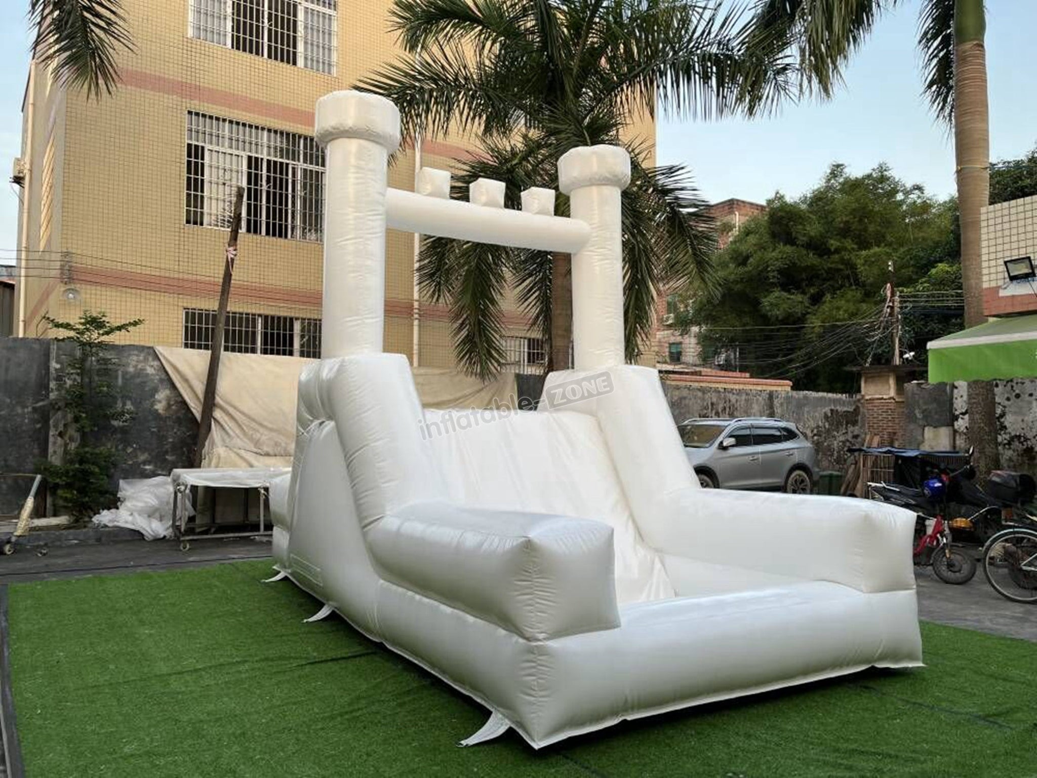 Inflatable White Bounce House With Slide Castle Wedding Jumping Castle