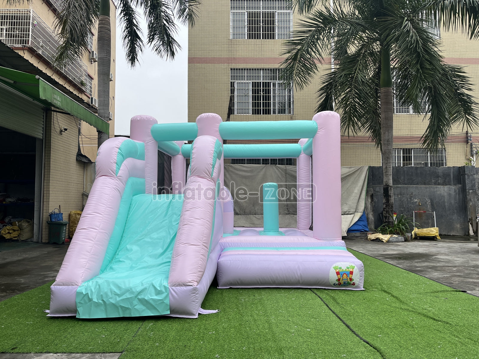 Inflatable Wedding Bounce Castle Beautiful Color Bouncy House